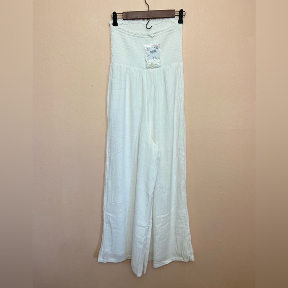 American Eagle Smocked Jumpsuit - Picture 5 of 7